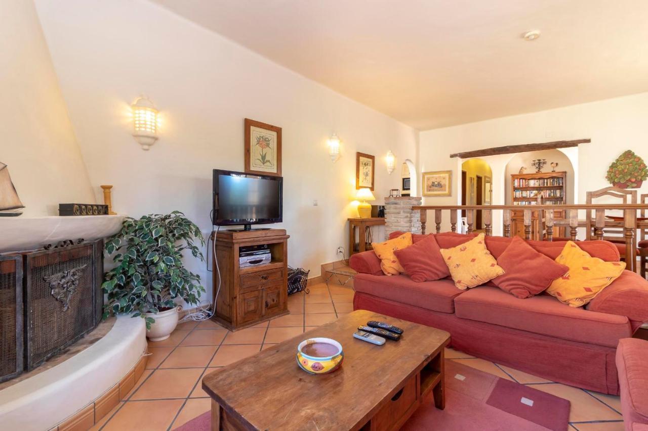 Casa Ouricos Large Pool Bbq Walk To Beach Carvoeiro  Ngoại thất bức ảnh